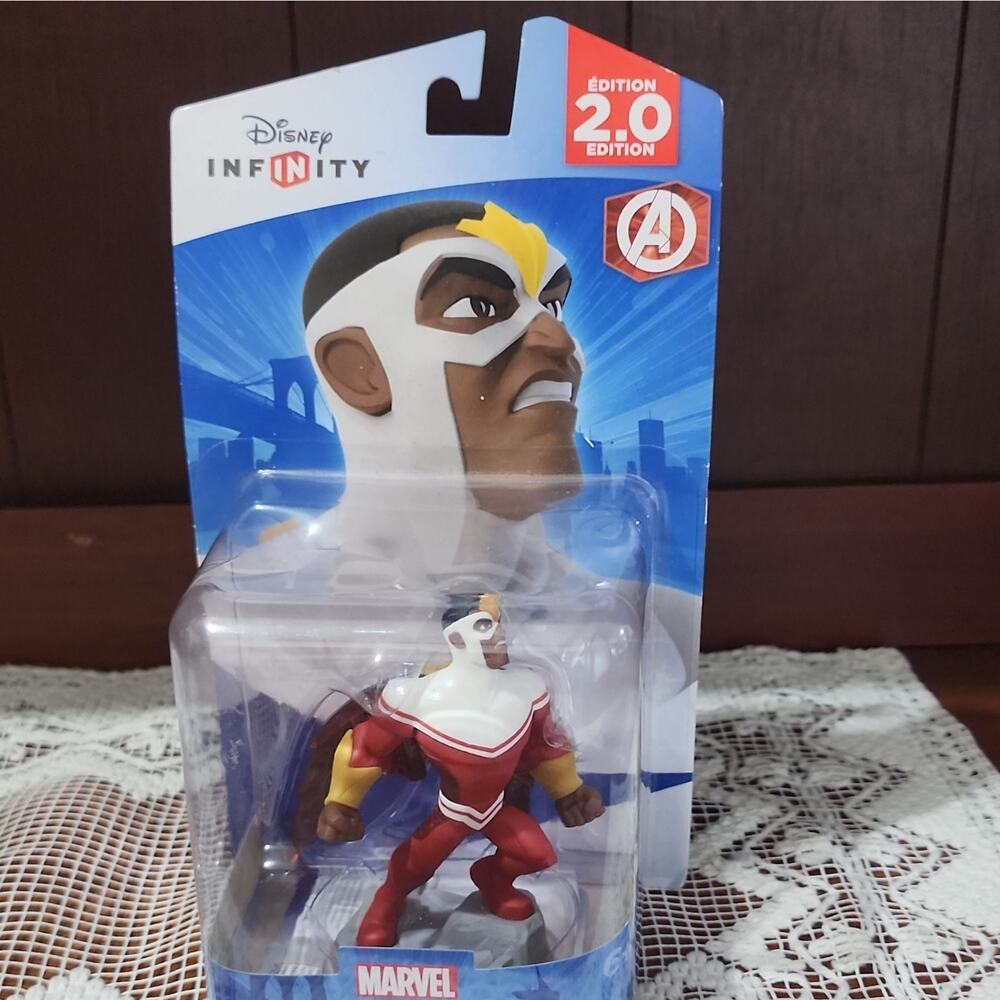 Disney Infinity 2.0 Edition Marvel Super Heroes Falcon Character Figure 2014